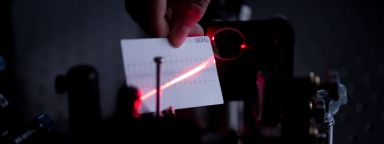 A laser shining in the Ultrafast Laser Spectroscopy Laboratory