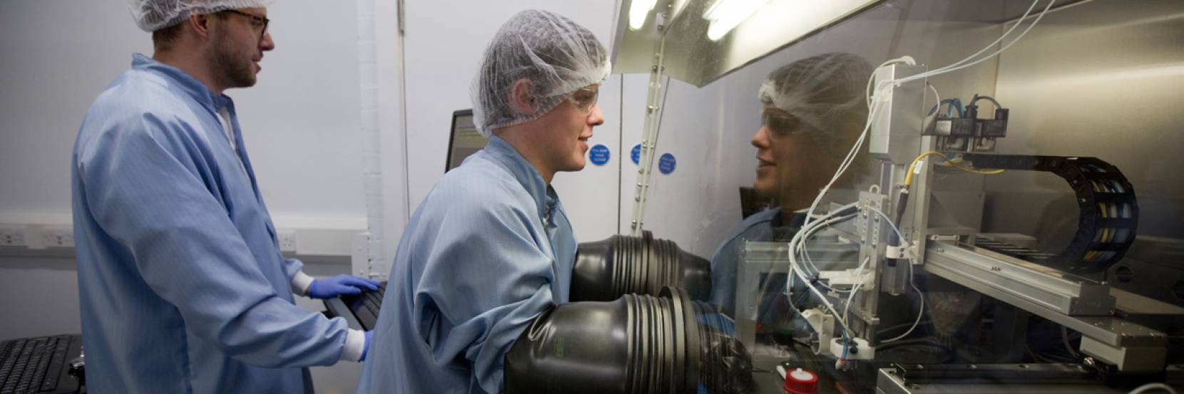 Students in a materials physics laboratory