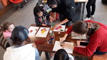 family craft session at The Ridge