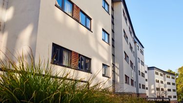 Exterior photo of Ravenstone