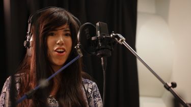 Voice Singing Women soundhouse microphone