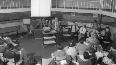 Stan Gregory lecturing