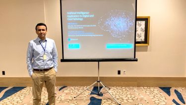 Ali Khurram giving lecture on "Artificial Intelligence-Application to Digital and Oral Pathology" at the Eastern Society of Teachers of Oral pathology