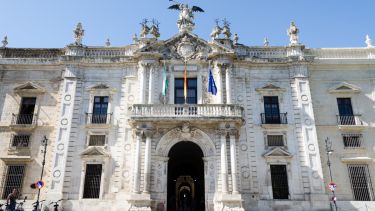 Universidad de Sevilla from the outside.