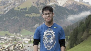 Yiwei Tan, Chinese student