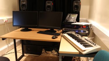 USSS studio 3's equipment