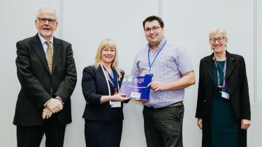 Dr Daniel Geddes received his award for the poster prize at Materials Research Exchange