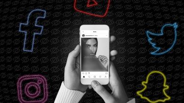 Phone showing harmful content promoting diet lollypops