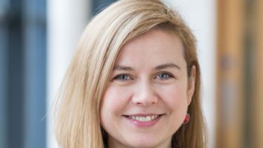 More recent photo of Aneta Piekut