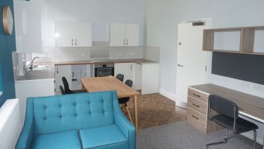 Oakholme Road family kitchen 