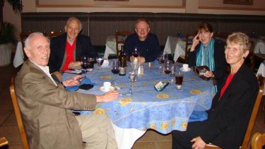 Harry Kroto and friends at the Alberts Provence Dinner.