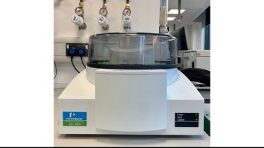 Photo of PERKIN ELMER DSC 400 in the Basic Characterisation lab