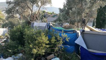 A tent in the migrant camp