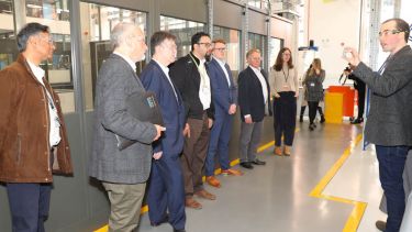 Guests touring the Royce Discovery Centre facilities