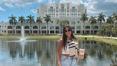 Hannah Setter at Florida International University