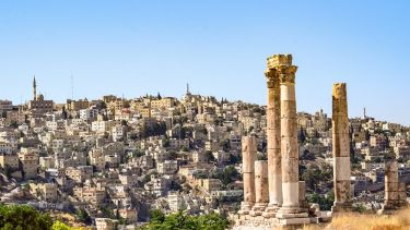 Hilltop view of Hercules' Temple in Amman, the capital of Jordan 