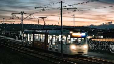 Tram - Leslie Yan