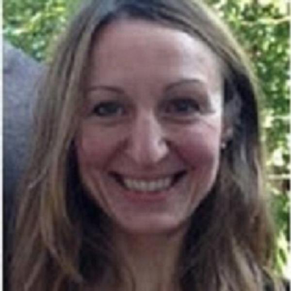 Profile picture of DLL tutor Rosalyn