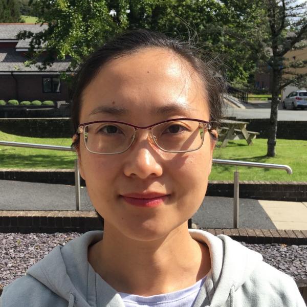 Profile picture of CI staff member Ying Li