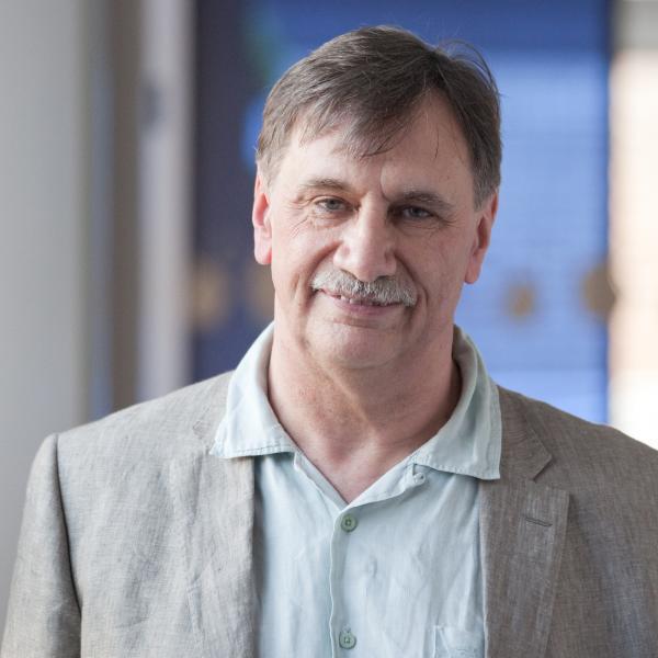 Profile picture of A headshot of Bill Lee.