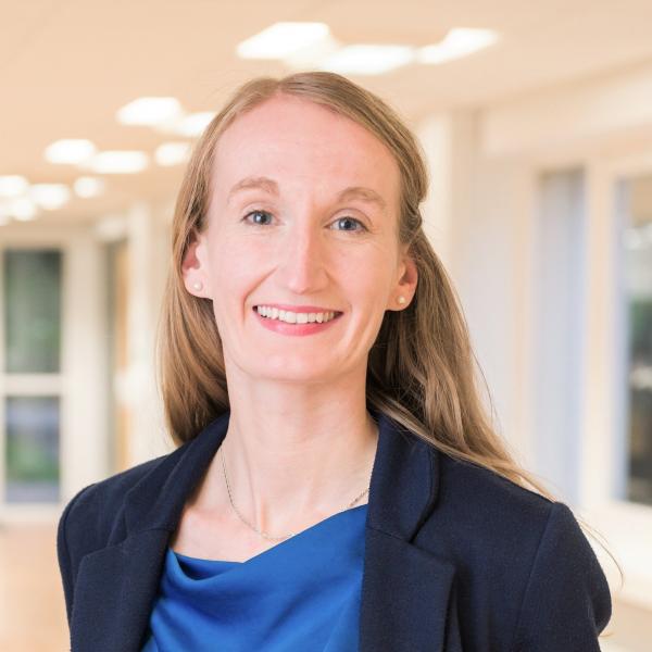 Profile picture of A head and shoulders image of Dr Christine Huebner