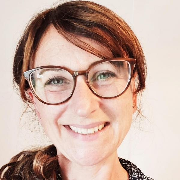 Profile picture of Photograph of Jilly Gibson Miller smiling