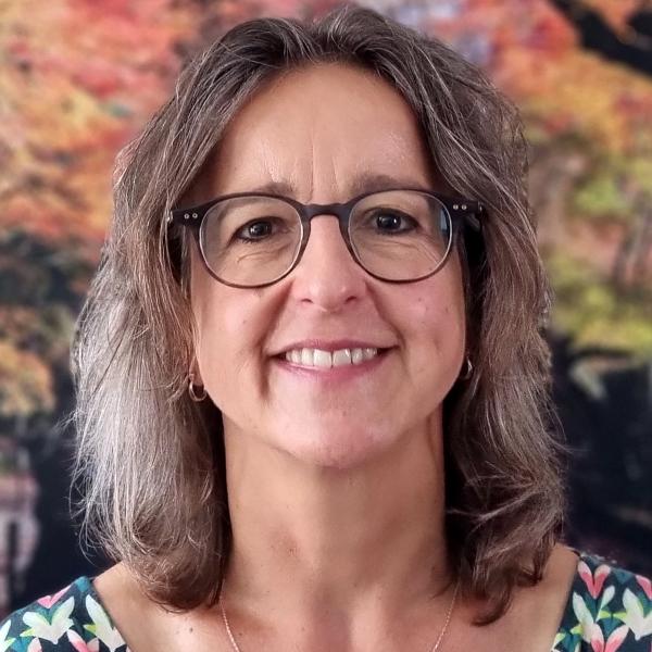 Profile picture of Liz Croot