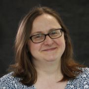 Dr Lisa Hollands
