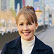 A profile image of Sarah Son
