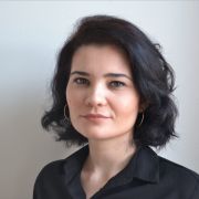 Iulia Statica profile picture