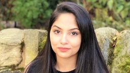 Photo of economics student Zoonia Tahir