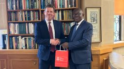 Professor Felix Asante meeting with Professor Koen Lamberts 