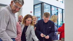 Siemens team visit Royce centre 