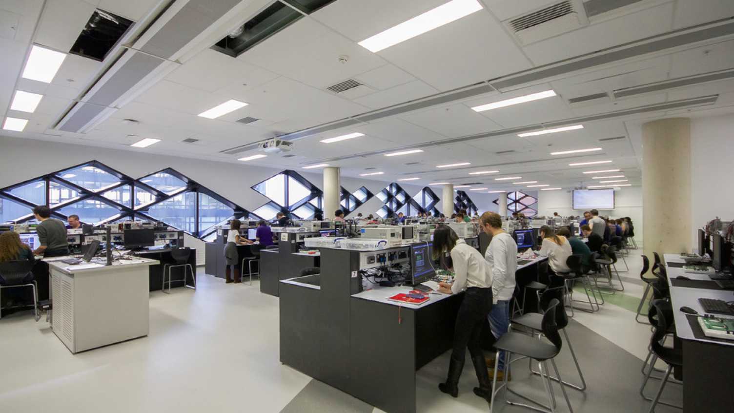 Electrical and Electronic Engineering | Undergraduate study | The